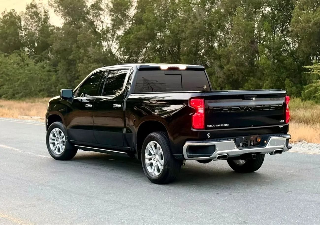 Chevrolet Silverado شيفروليه سيلفرادو LTZ موديل فل اوبشن بحالة ممتازة
