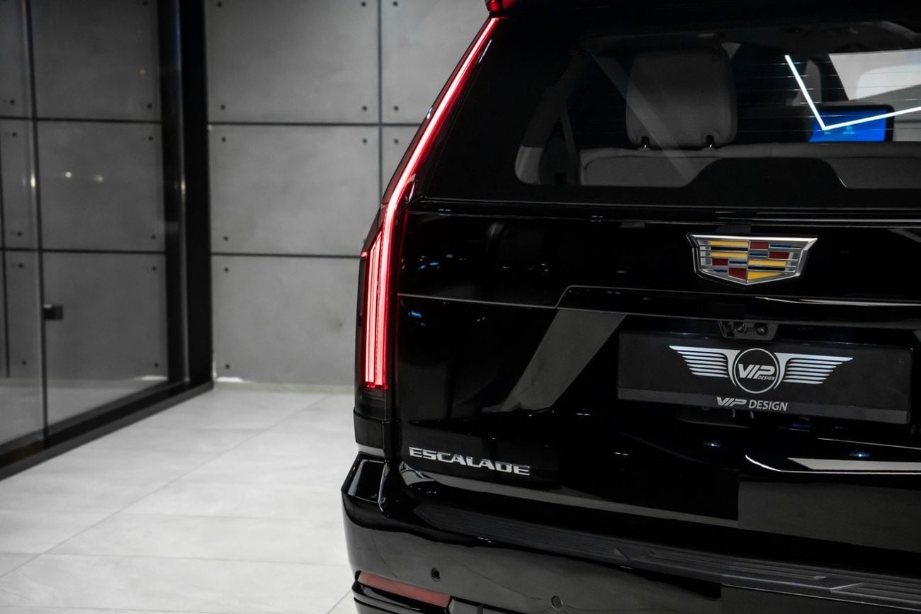 Cadillac Escalade SPORT PLATINUM 6.2L 4WD