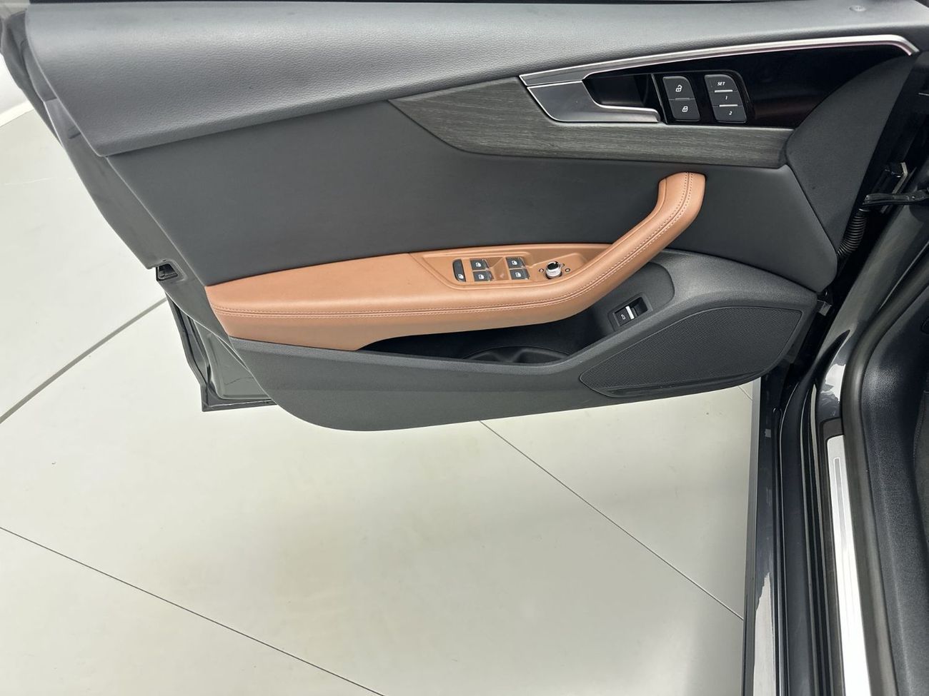 أودي A5 40 TFSI ADVANCED SPORTBACK (Ref# 23502)