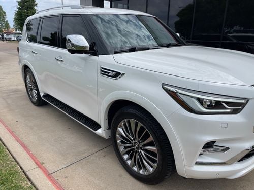 Infiniti QX80 LUXE SENSORY PROACTIVE Sensory 4WD CLEAN CARFAX
