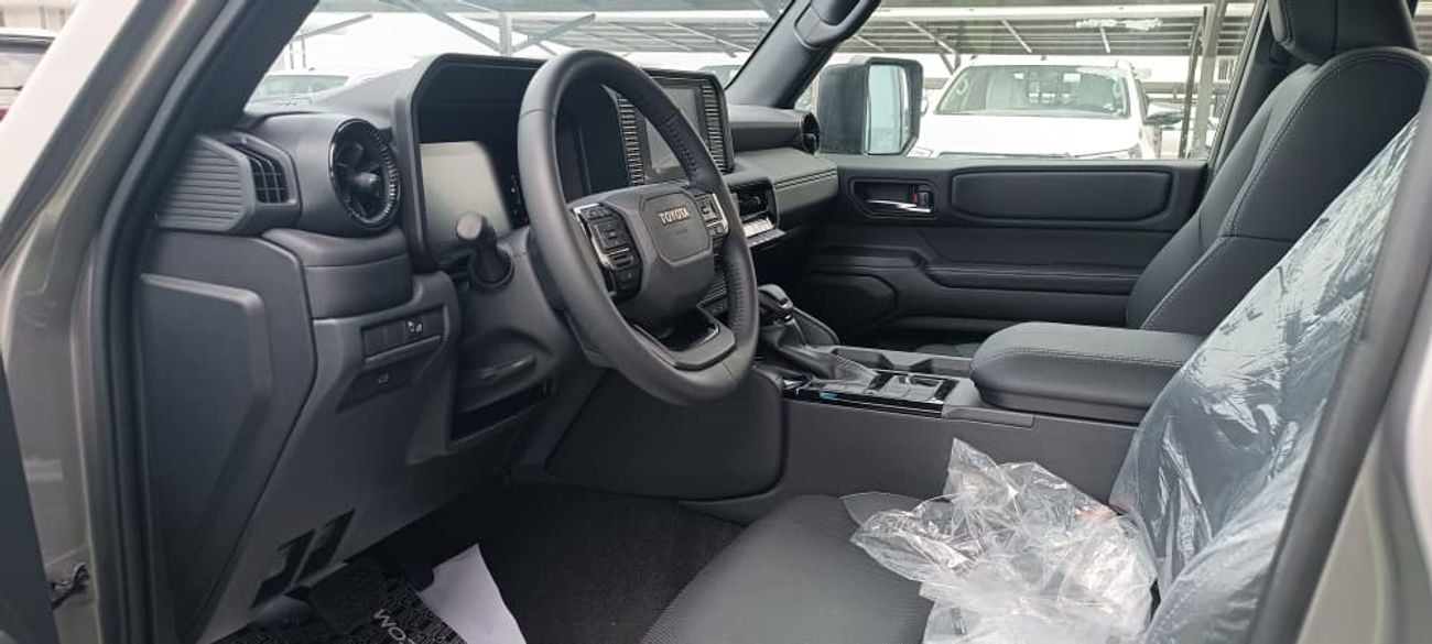 Toyota Land Cruiser GXR PRADO 2.7L