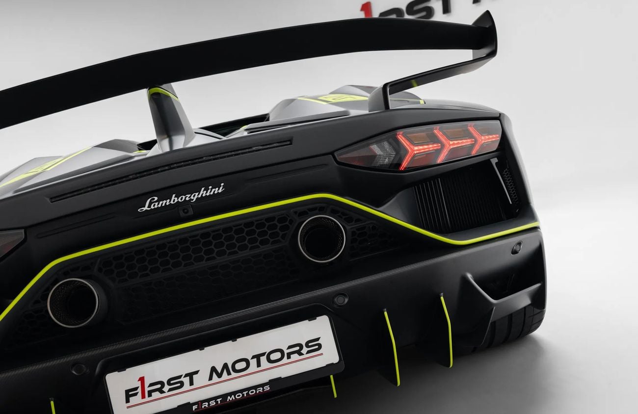 Lamborghini Aventador 6.5L V12 Naturally Aspirated Engine