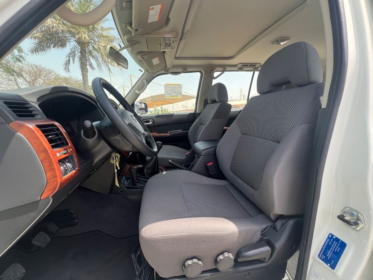 Nissan Patrol SAFARI SW 4.8L M/T