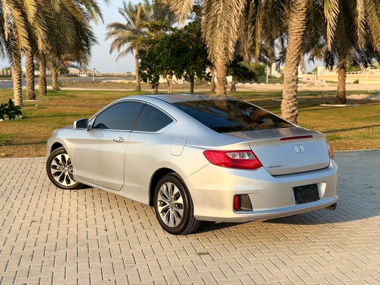 Honda Accord Coupe EXI GCC Full Option Top With Full Service History & 2 Orignal Keys