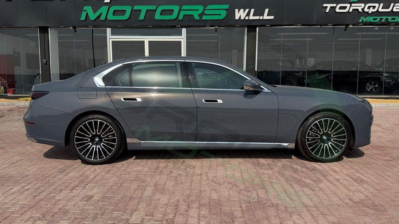 بي أم دبليو 740i 3.0TT 2026 ( For Export ) BMW 7-Series RWD GCC BRAND NEW