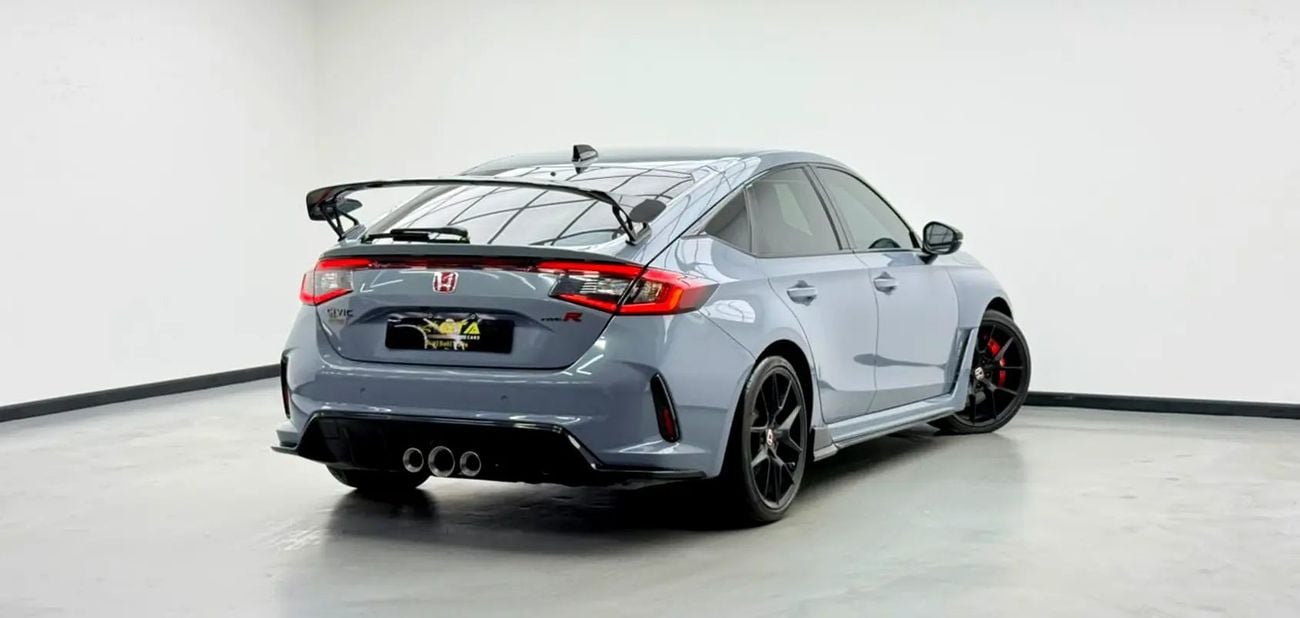 Honda Civic Type R, Warranty, Full Service History, Very Low Km, Fully Loaded, GCC