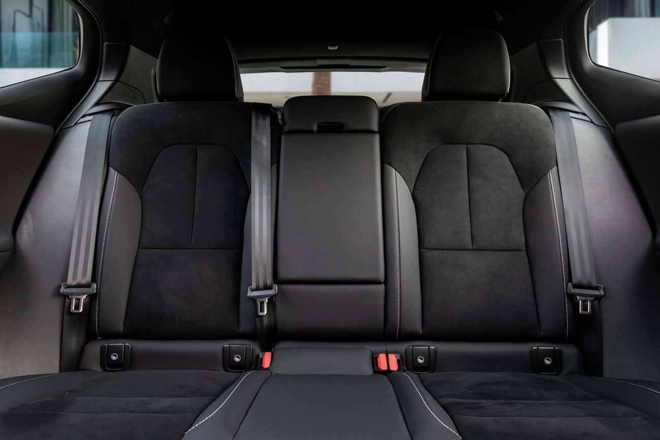 فولفو XC 40 CORE | 2,253 P.M | 0% Downpayment | VOLVO WARRANTY!