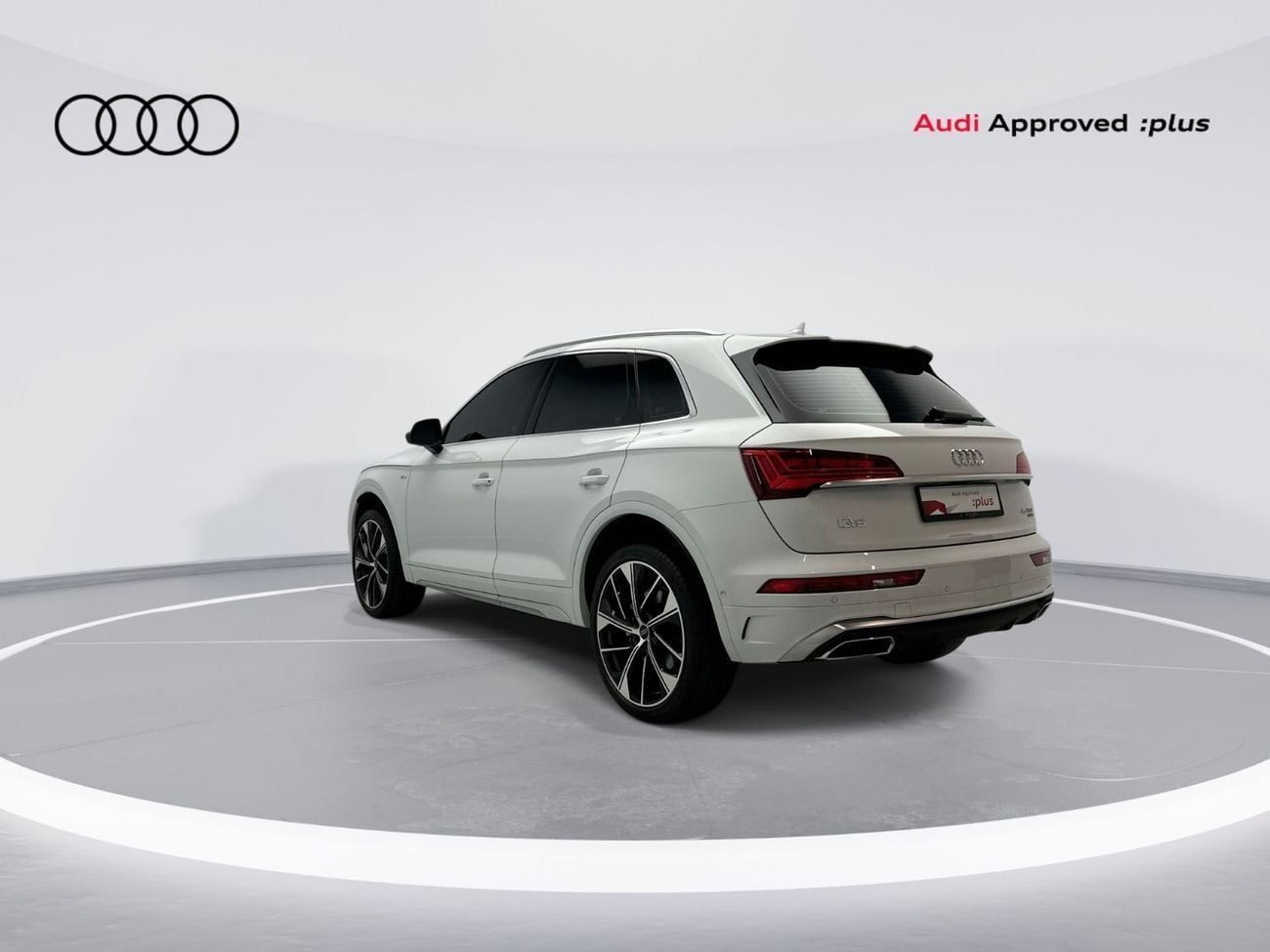 Audi Q5 45 TFSI S-LINE quattro 249hp (Ref# 38699)