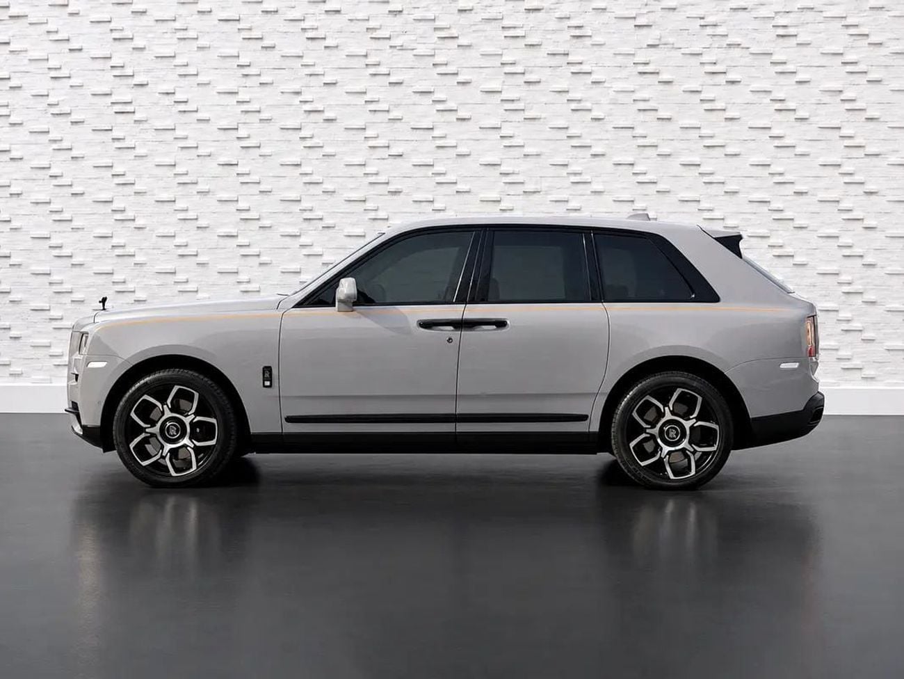 Rolls Royce Cullinan BLACK BADGE