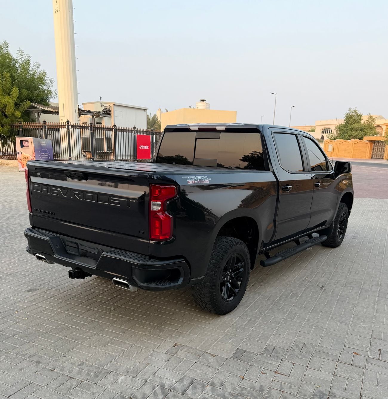 Chevrolet Silverado 1500 CAB/CREW TRAILBOSS Z71