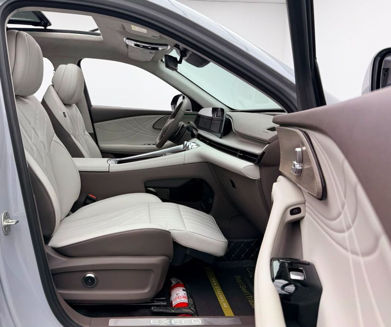 إكسيد RX PRESTIGE 2026 EXEED RX 400T Prestige, Agency Warranty+Full Service History, GCC Specs.