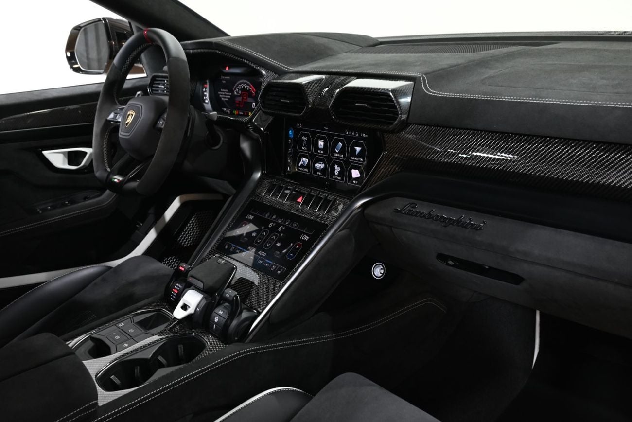 Lamborghini Urus Performante 2020 Lamborghini Urus Performante KIT, Full Service History, 1 Year Warranty, GCC