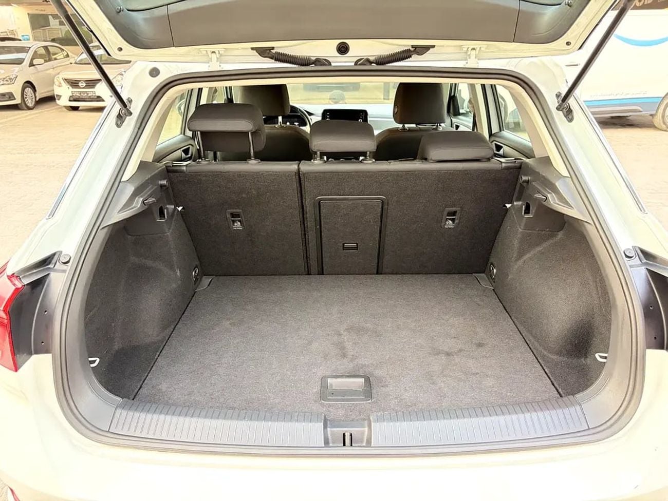 Volkswagen T-ROC LIFE NO CONVENIENCE FEES | UNDER WARRANTY | 0% DOWN PAYMENT | CERTIFIED PRE-OWNED
