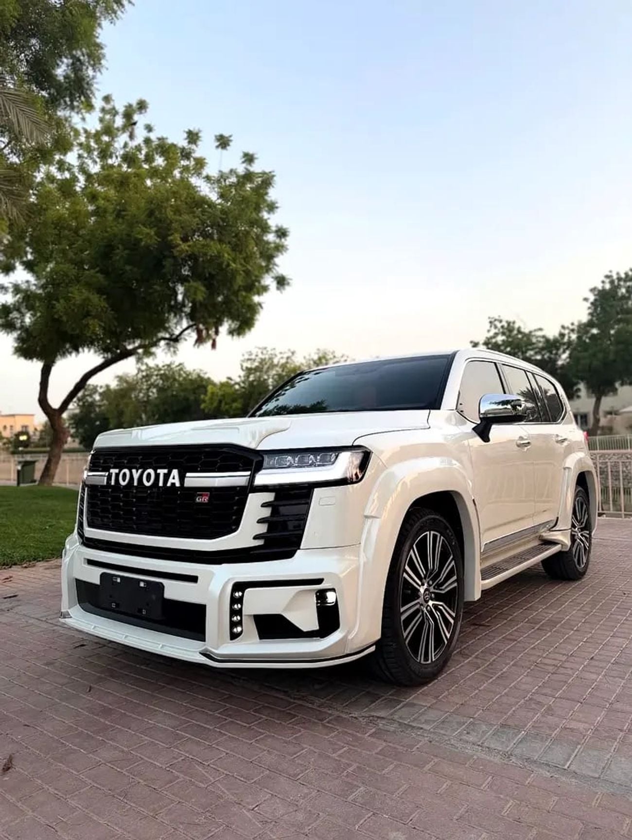 تويوتا لاند كروزر Vip Edition PS5 Big TV Stars Roof, Coffee
