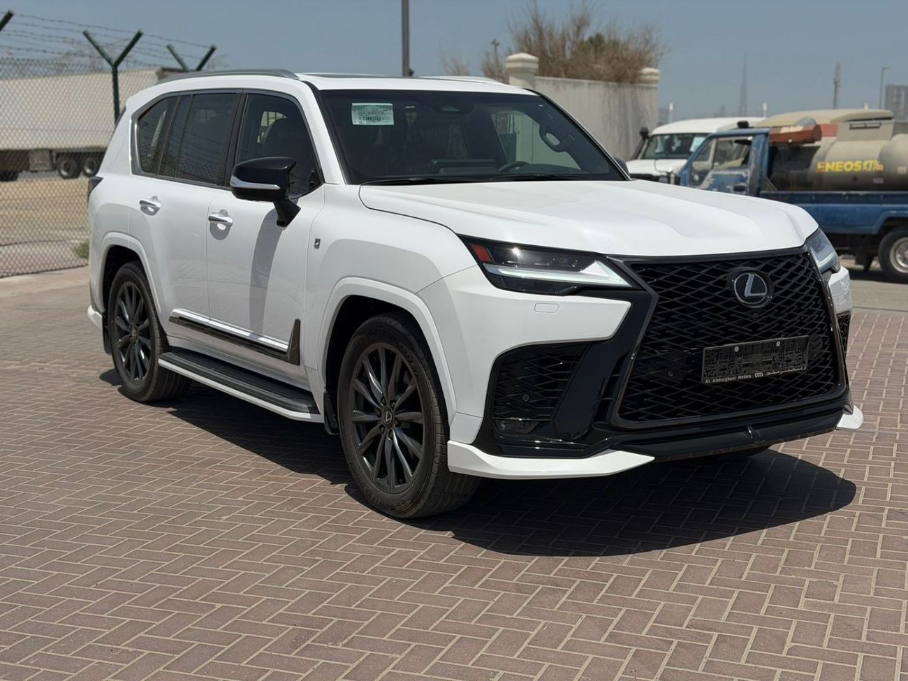 لكزس LX 600 SIGNATURE LEXUS LX600 3.5L twin turbo Model 2026