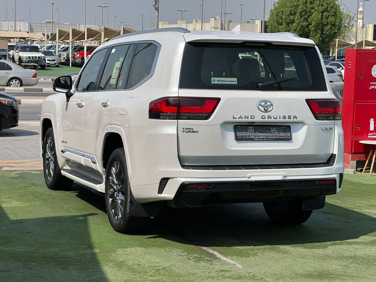 Toyota Land Cruiser VXR TOYOTA LAND CRUISER VXR TWIN TURBO 2024.ENGINE 3.5L/V6.