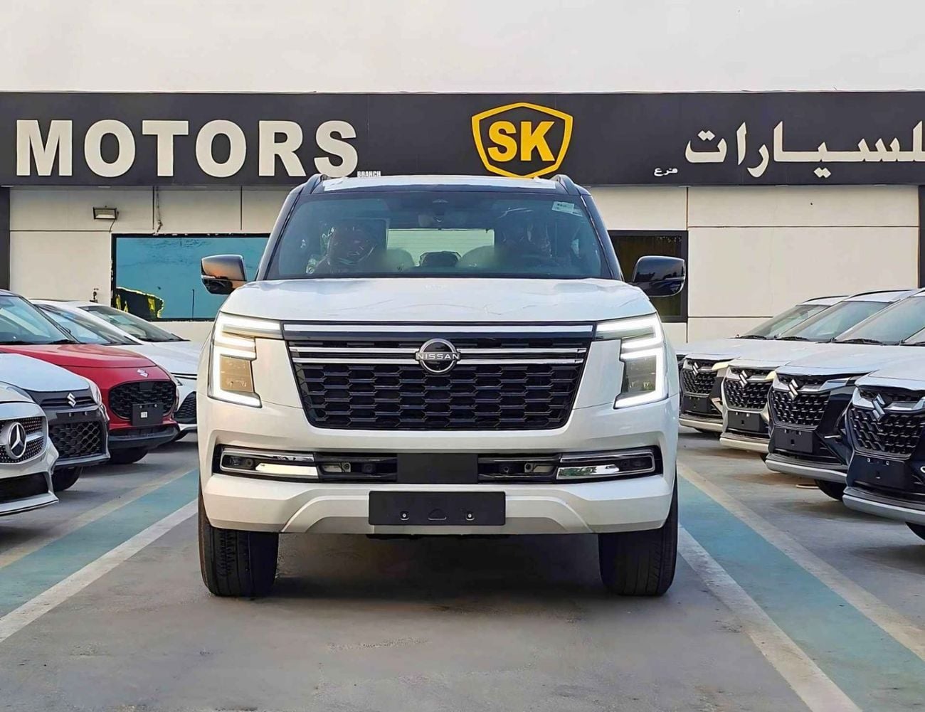 Nissan Patrol LE PLATINUM TURBO DUAL TONE || 3.5 V6 PETROL / FULL OPTION WITH RR ENTERTAINMENT SCREEN