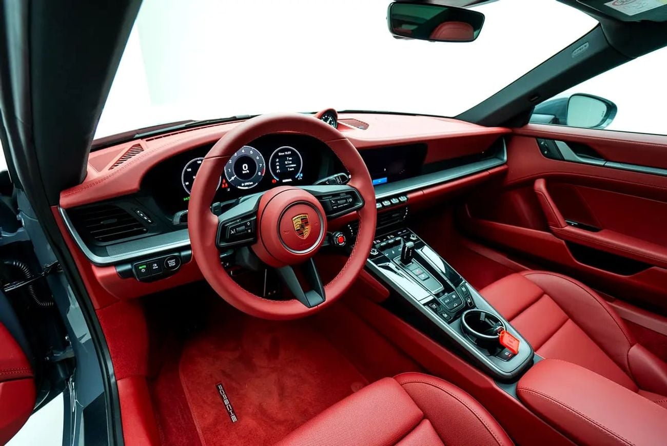 Porsche 911 CARRERA | AEREOKIT | SPORT EXHAUST | SUNROOF | WARRANTY
