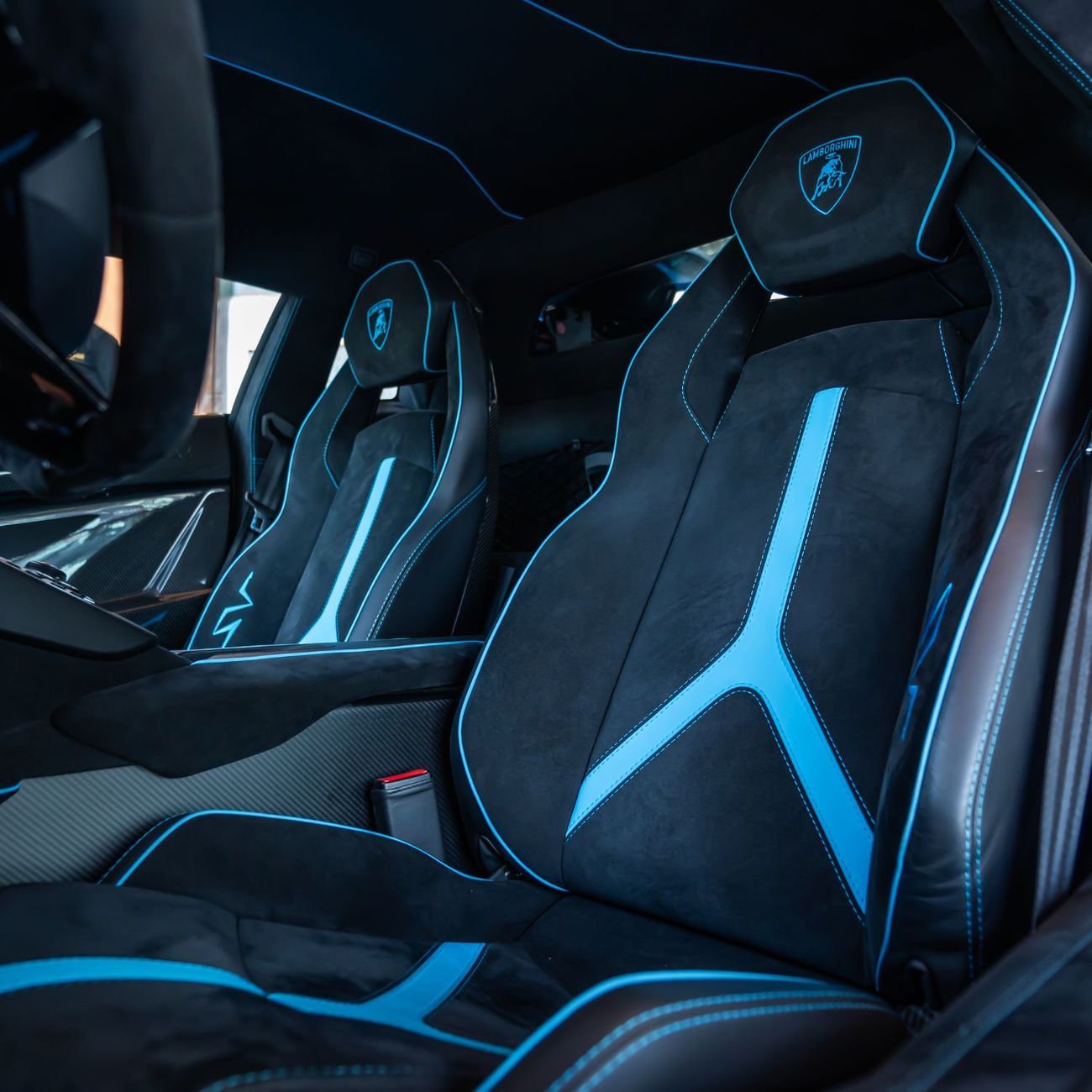 Lamborghini Aventador LP 750
