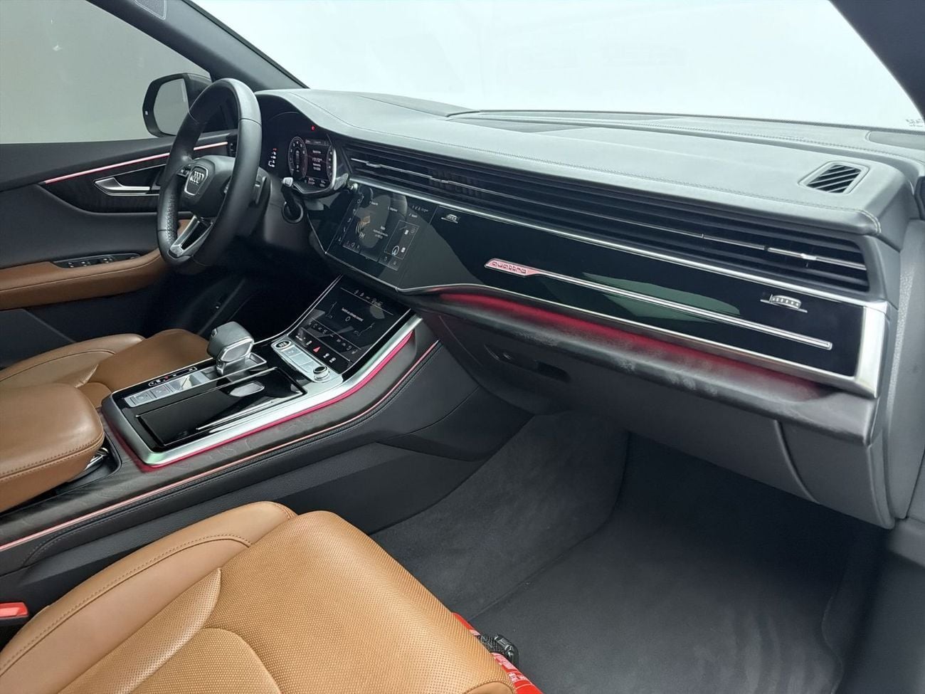 أودي Q8 55 TFSI quattro 340hp (Ref# 05486)