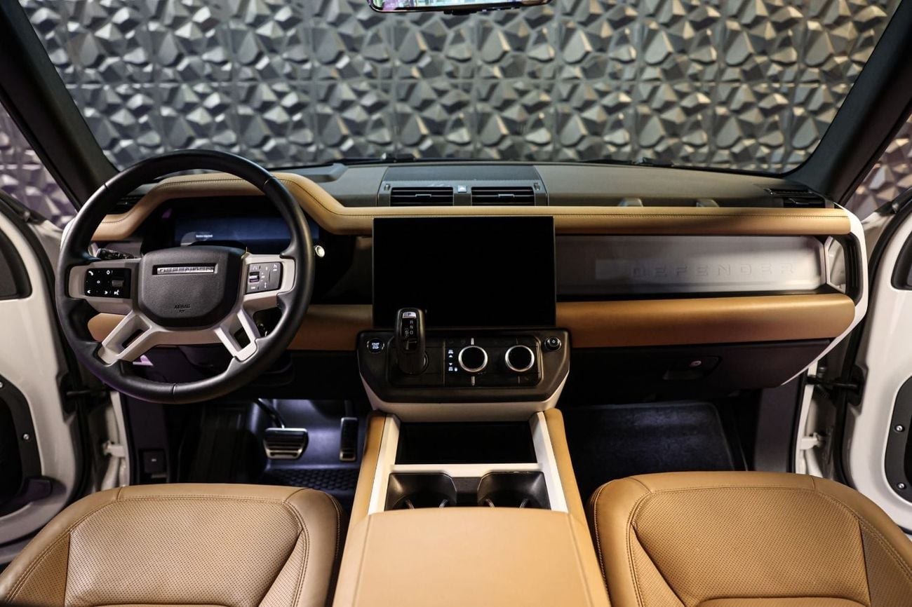 Land Rover Defender 110 X-DYNAMIC HSE P400