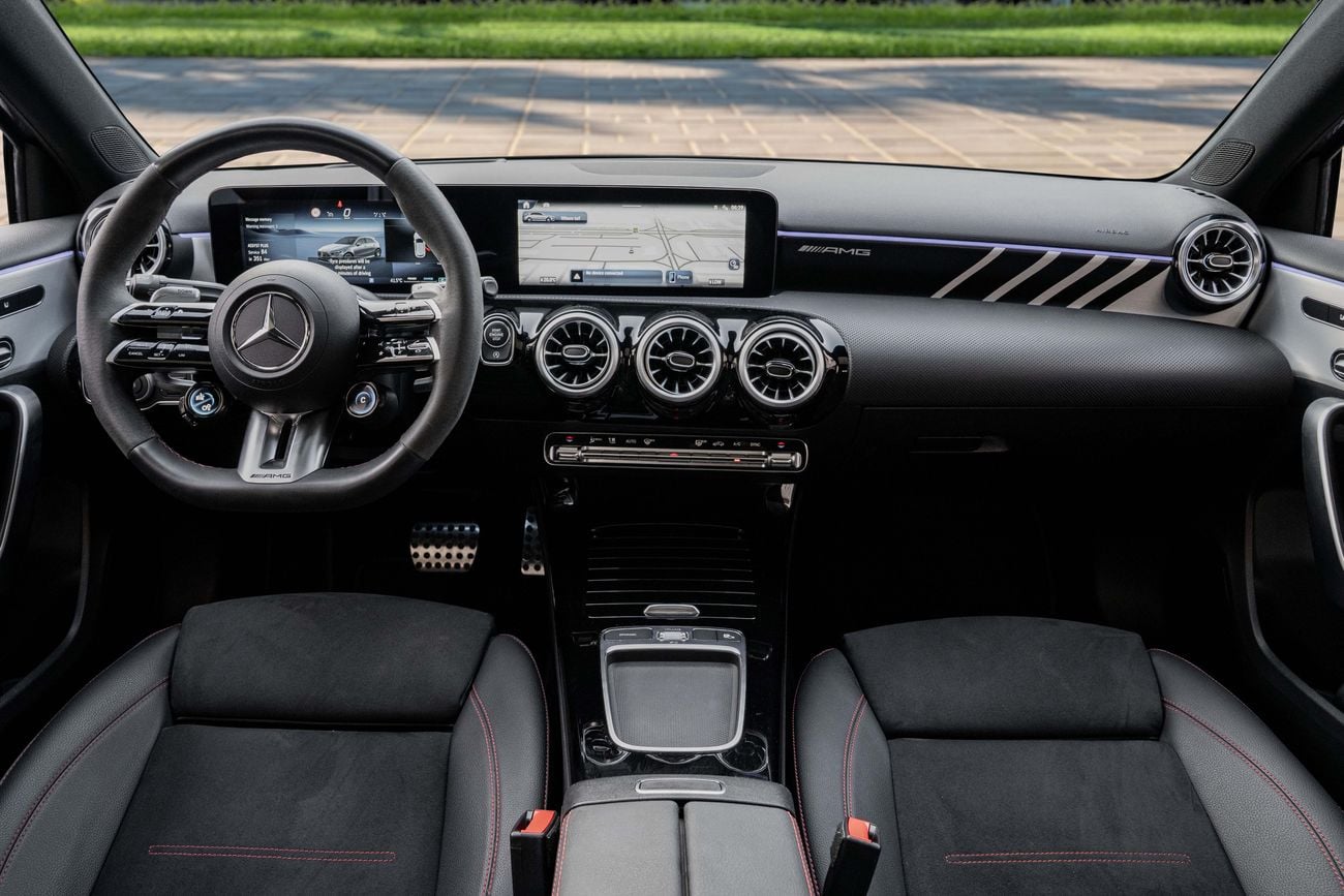 مرسيدس بنز A 35 AMG 4MATIC A 35 AMG | 3,525 P.M | 0% Downpayment | Mercedes-Benz Warranty!