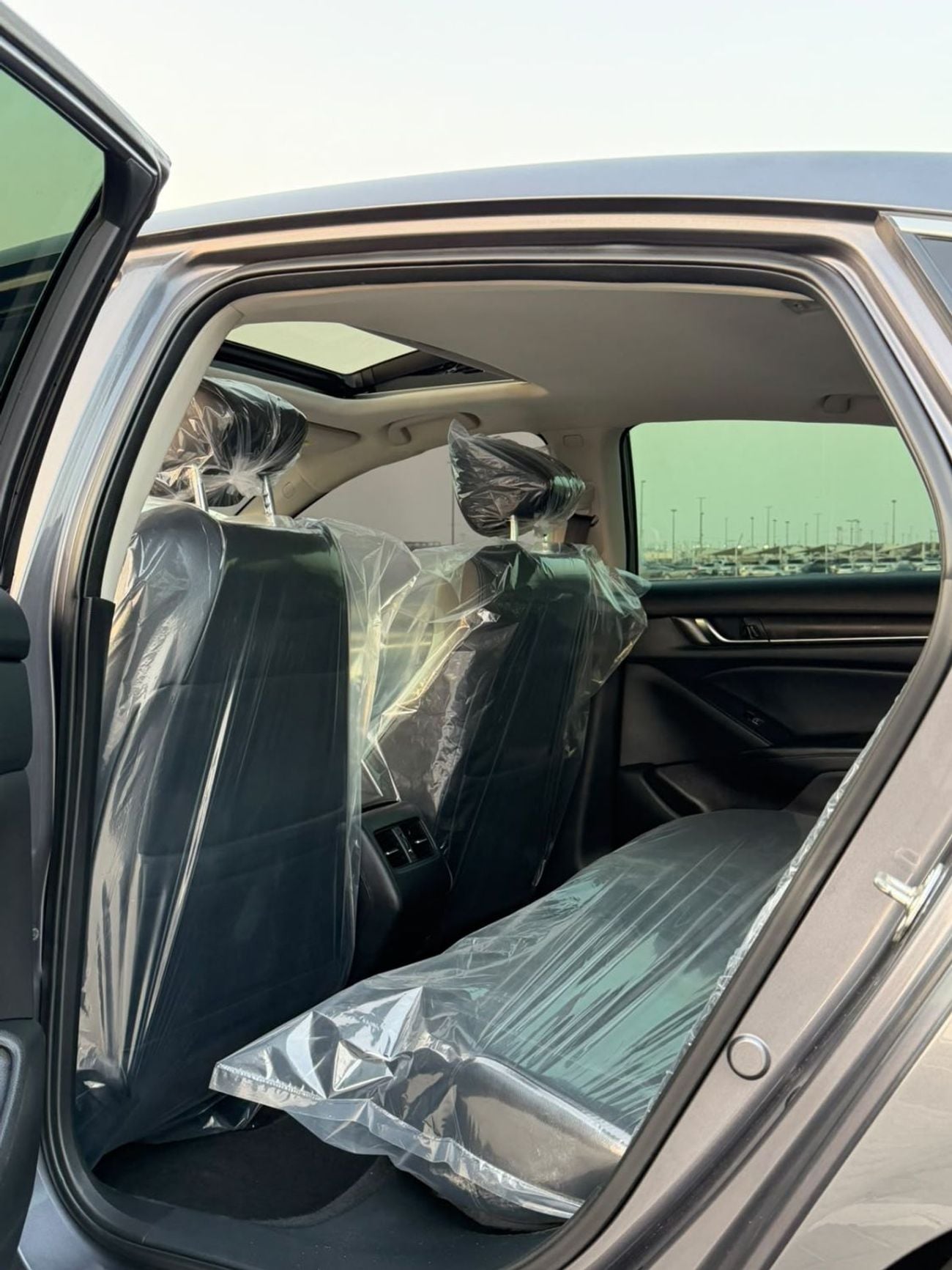 Honda Accord EX-L first owner, fully loaded, top-of-the-line model with sunroof