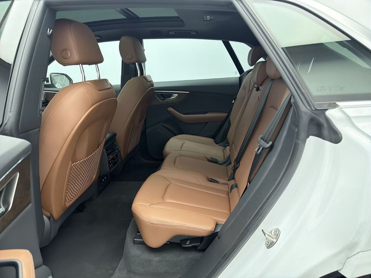 أودي Q8 55 TFSI quattro 340hp (Ref# 21253)