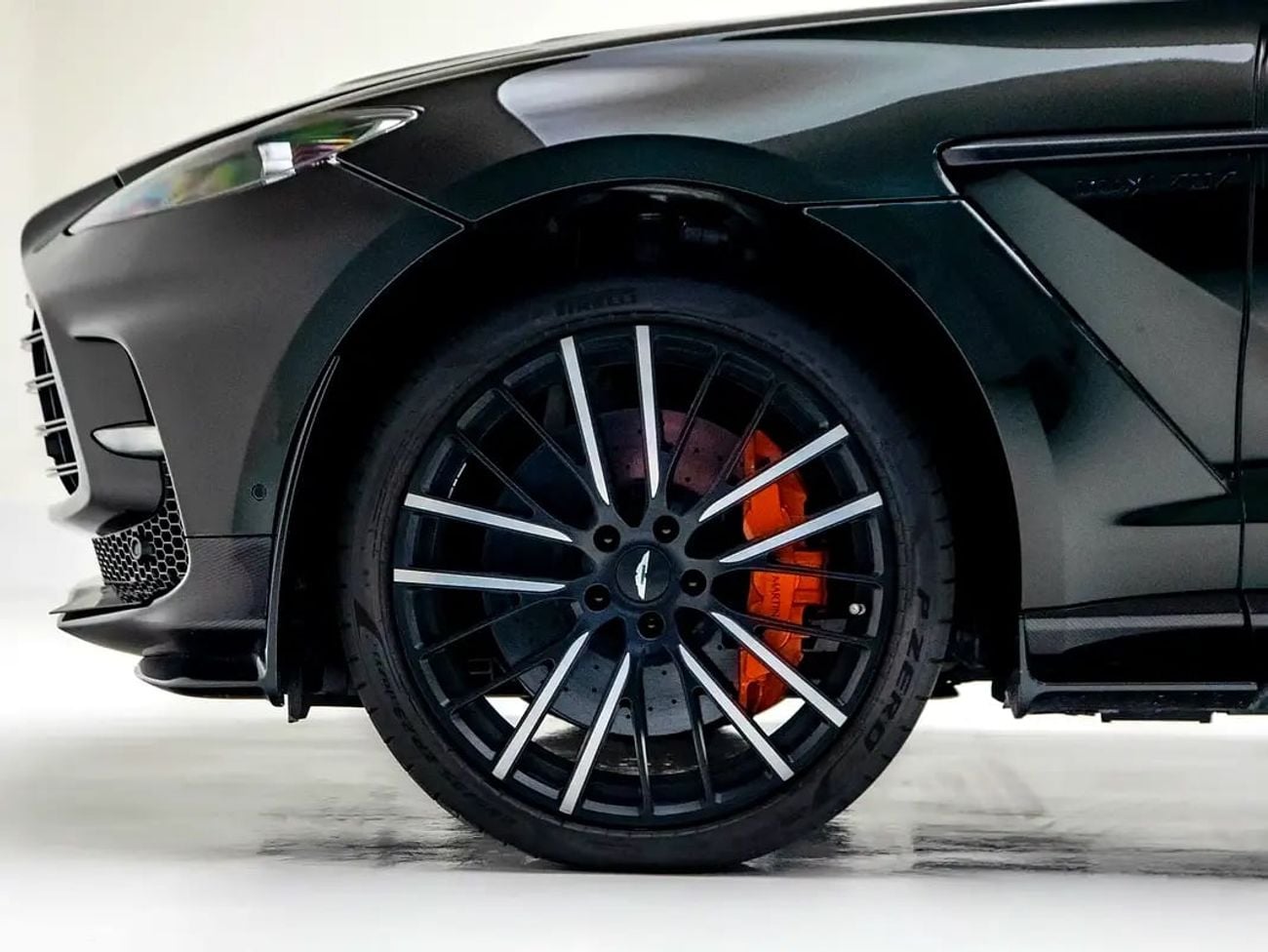 Aston Martin Dbx707 707 GCC Spec | Dealer Warranty and Full Service History