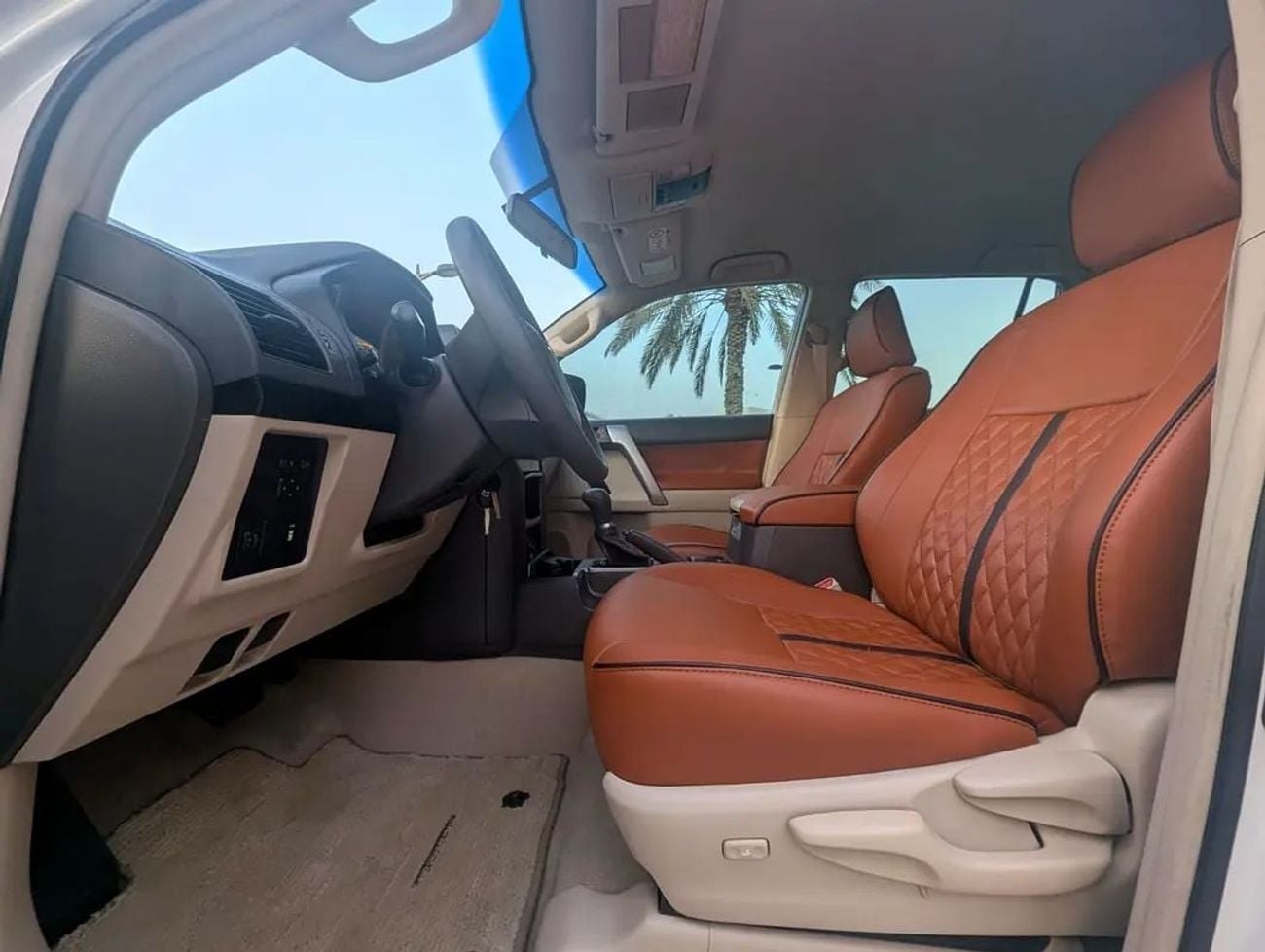 Toyota Prado EXR GCC Specs V4 2.7L Interior and Exterior Excellent Condition