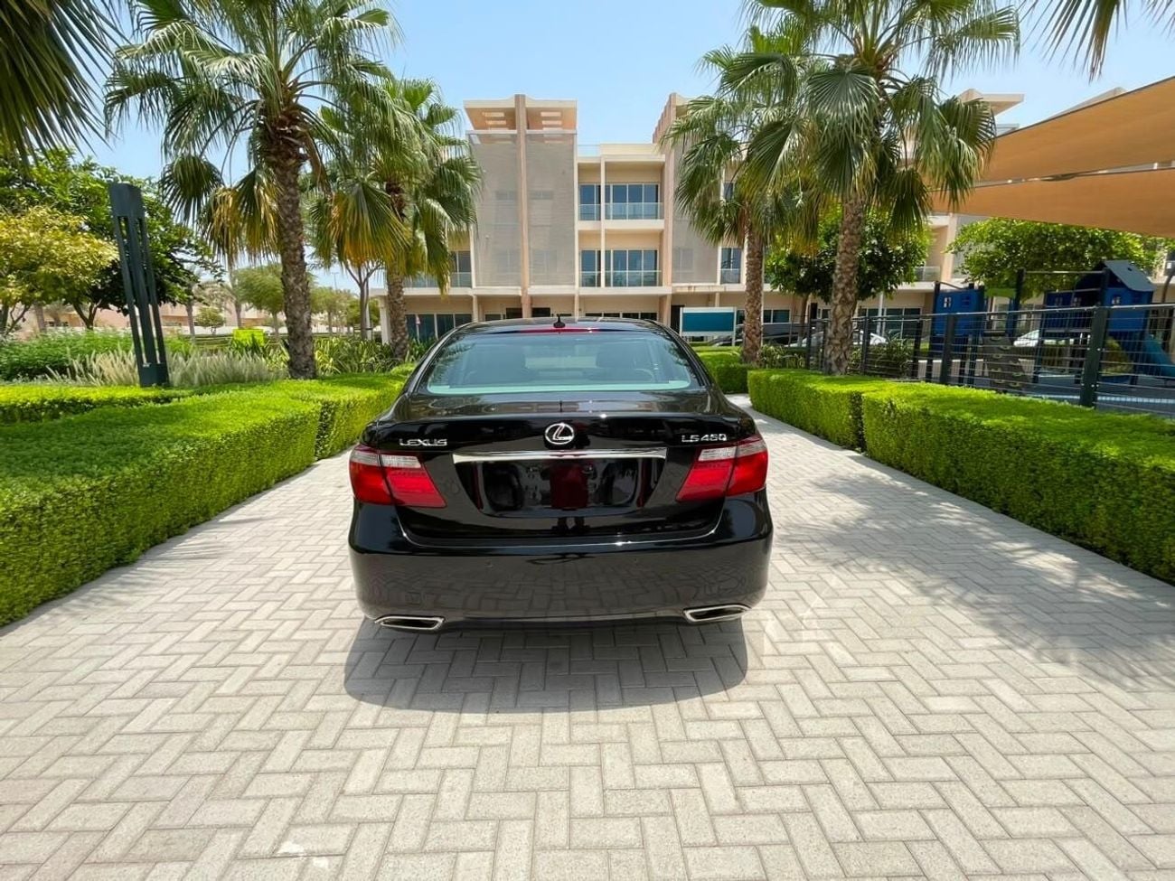 Lexus LS460 PLATINUM LWB 4ST