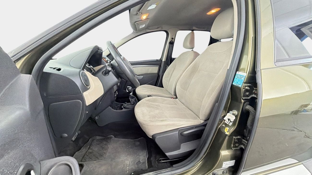 Renault Duster SE | Guaranteed Warranty | 0 Down Payment