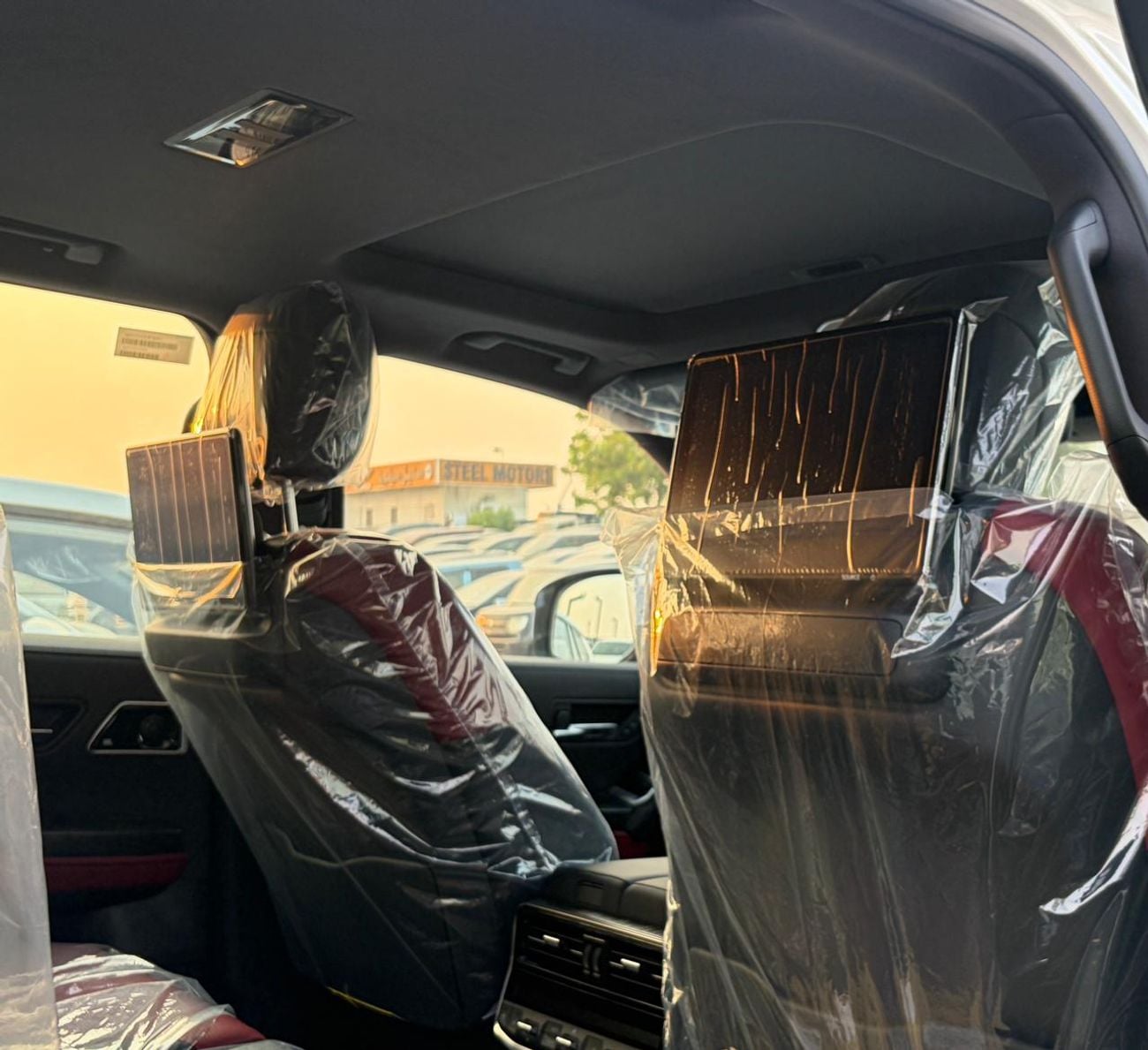 تويوتا لاند كروزر VXR | 3.5L PETROLL | PWR WITH LEATHER SEATS | JBL SPEAKERS WITH 360* CAMERA | RADAR | SUNROOF | MY2026