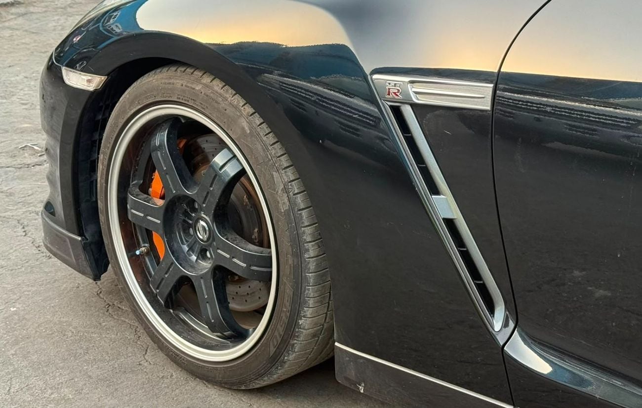 نيسان جي تي ار SPORT