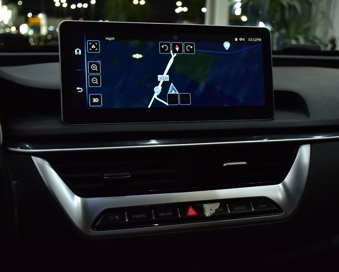 هونغشي H5 FLAGSHIP EXCELLENT DEAL for our Hongqi H5 (2022 Model) in Black Color GCC Specs