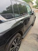 لكزس LX 700h سيجنتشر لكزس LX 700 3.5 لتر هايبرد 7 مقاعد كاملة المواصفات (السيارة قيد الطلب)