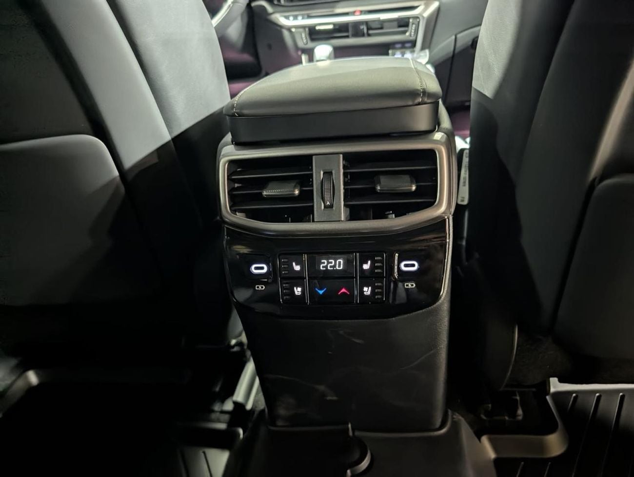 لكزس RX 350h بلاتينيوم Hybrid