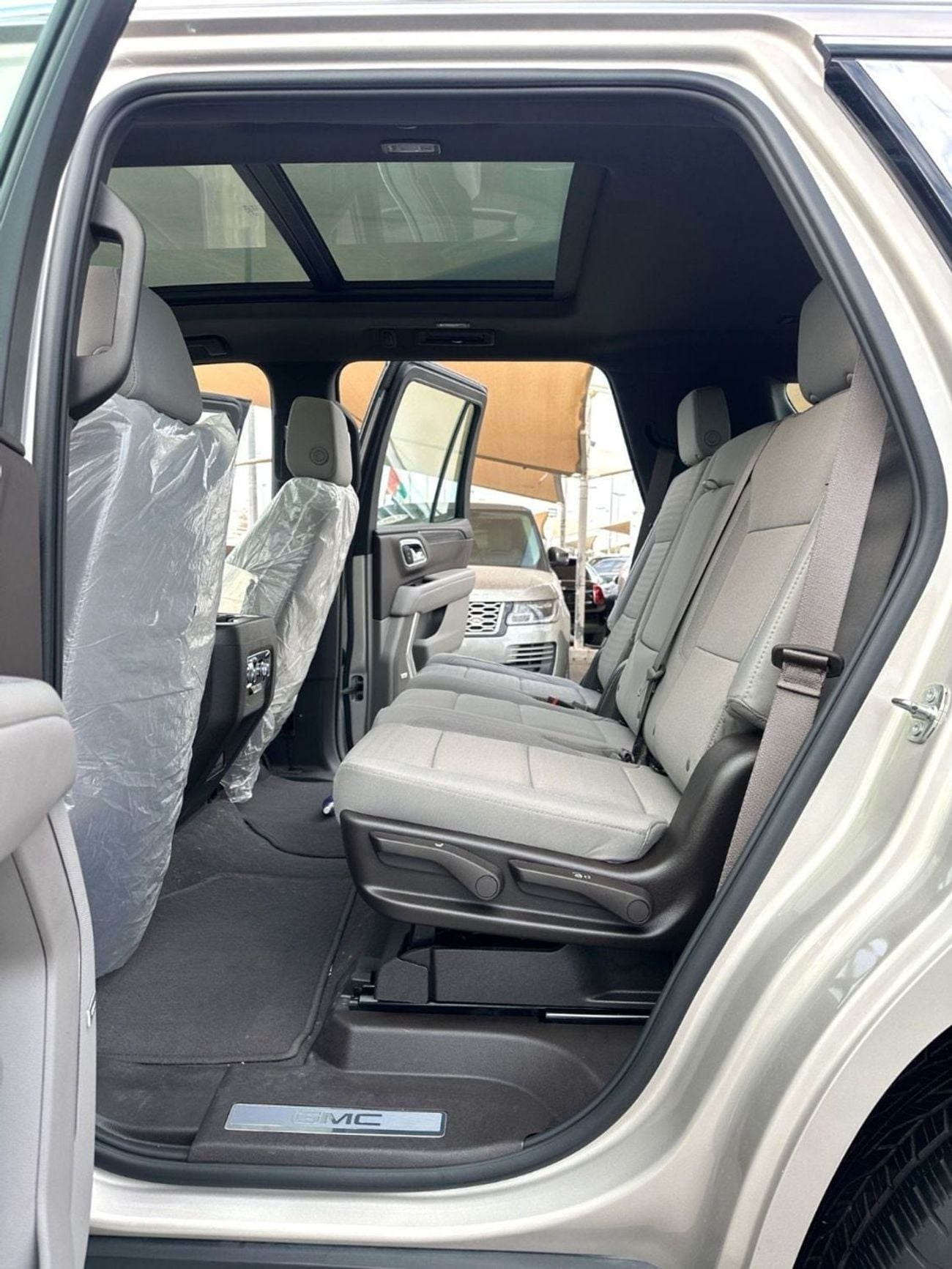 GMC Yukon SLT