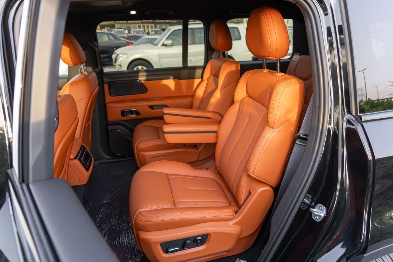 روكس 01 STANDARD ROX 01 | 7 Seater | Hybrid SUV | Fully Loaded