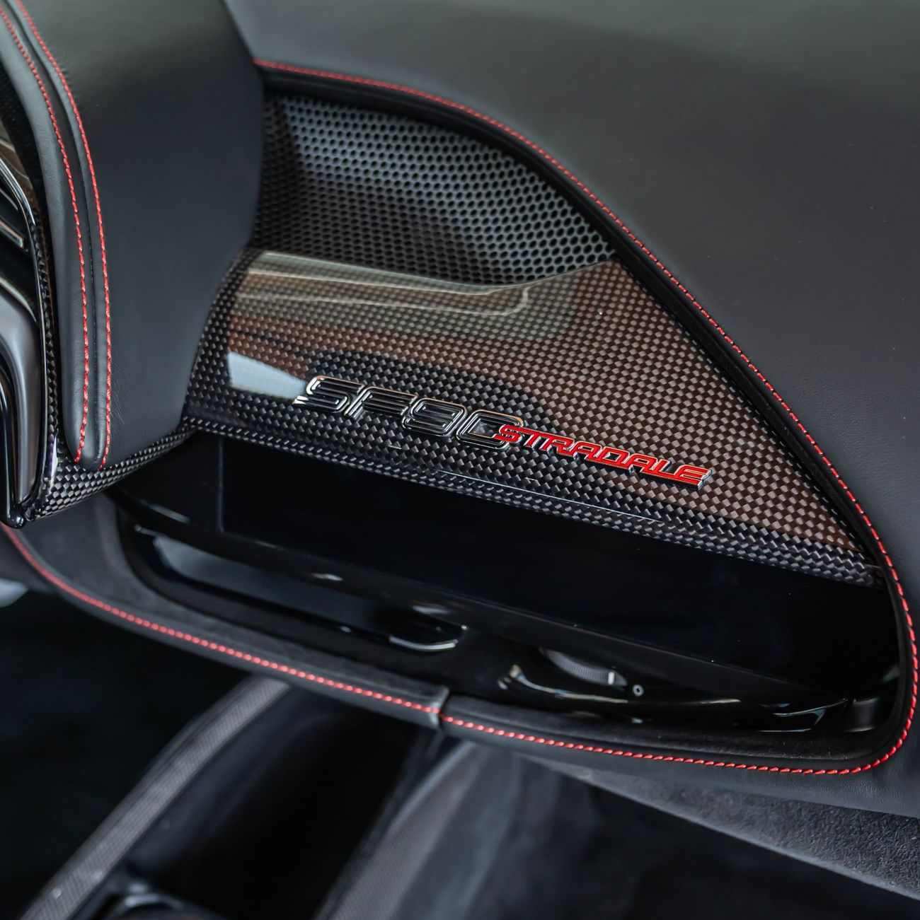 فيراري SF90 ستراديل STRADALE
