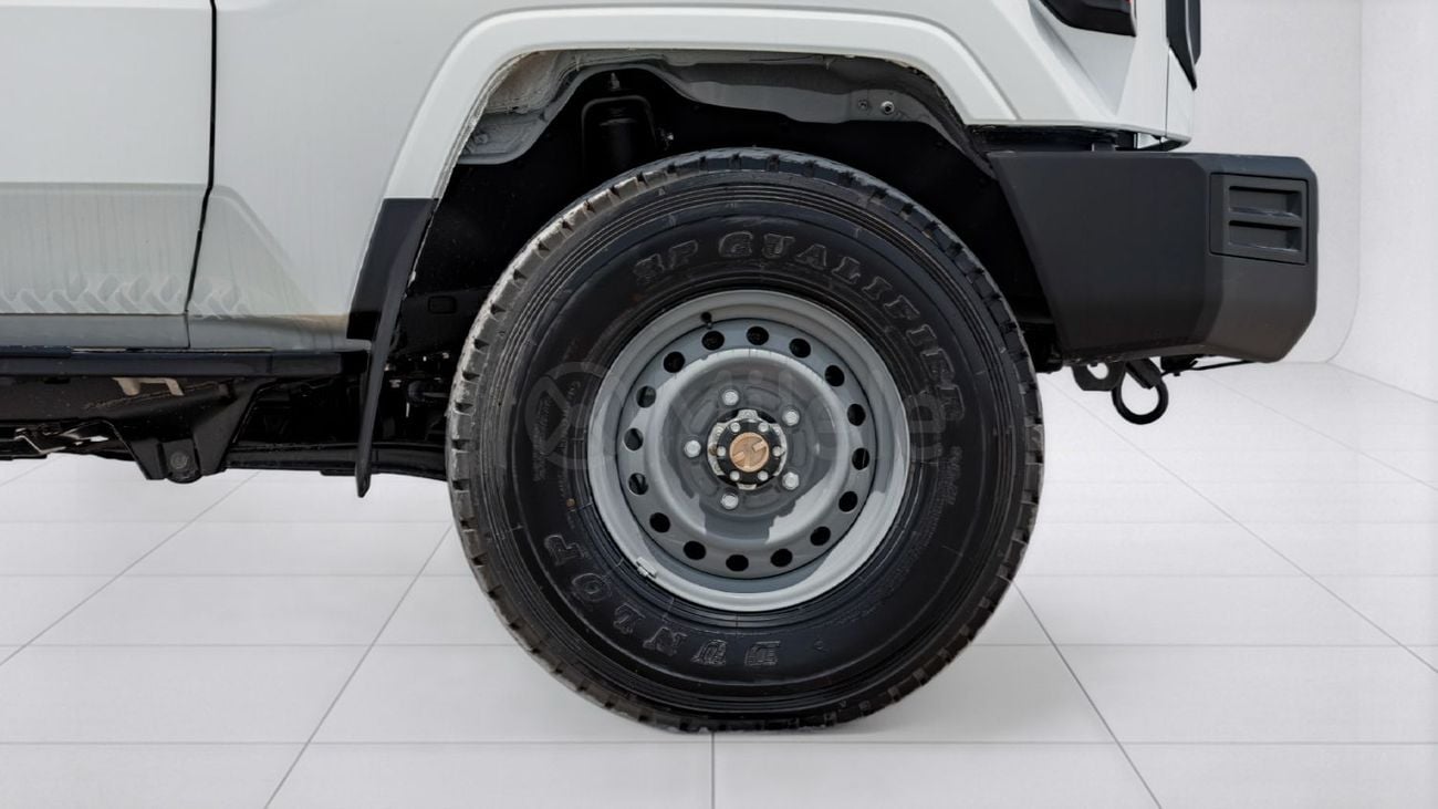 Toyota Land Cruiser 70 LC 78 HARDTOP 2.8L MT