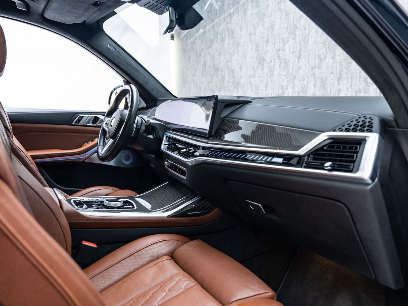 بي أم دبليو X7 M60i XDRIVE