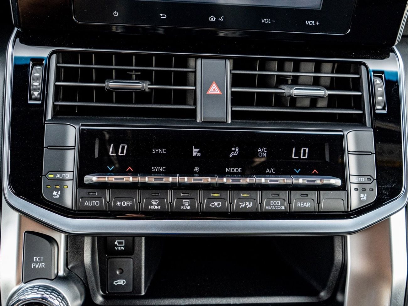 Toyota Land Cruiser GXR | 4.0L | V6 | 2026