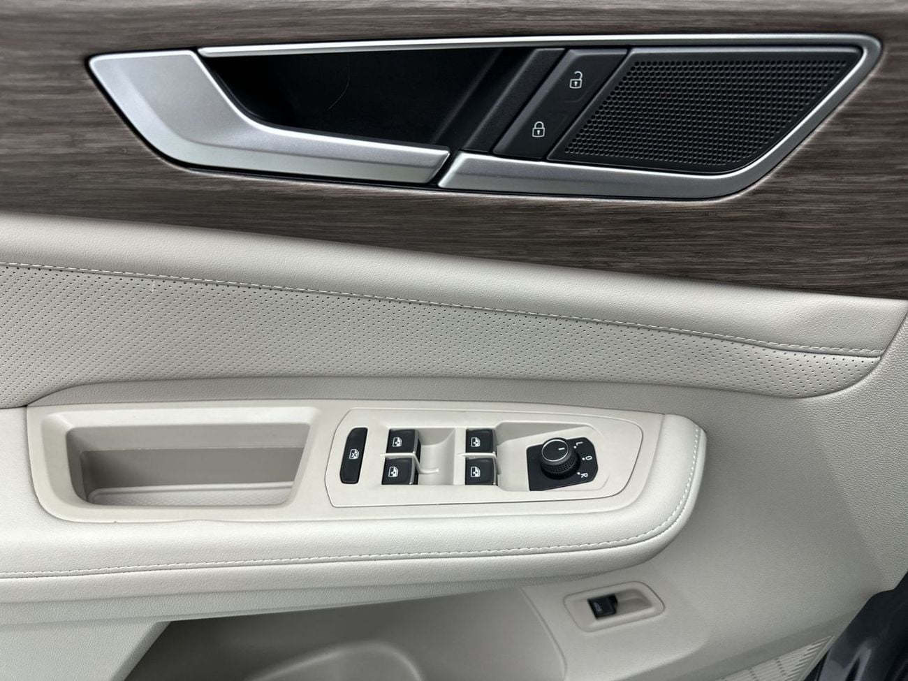Volkswagen Teramont COMFORTLINE (Facelift 2) | 27,100 AED SAVINGS from New Car | Next-Gen Infotainment & Family