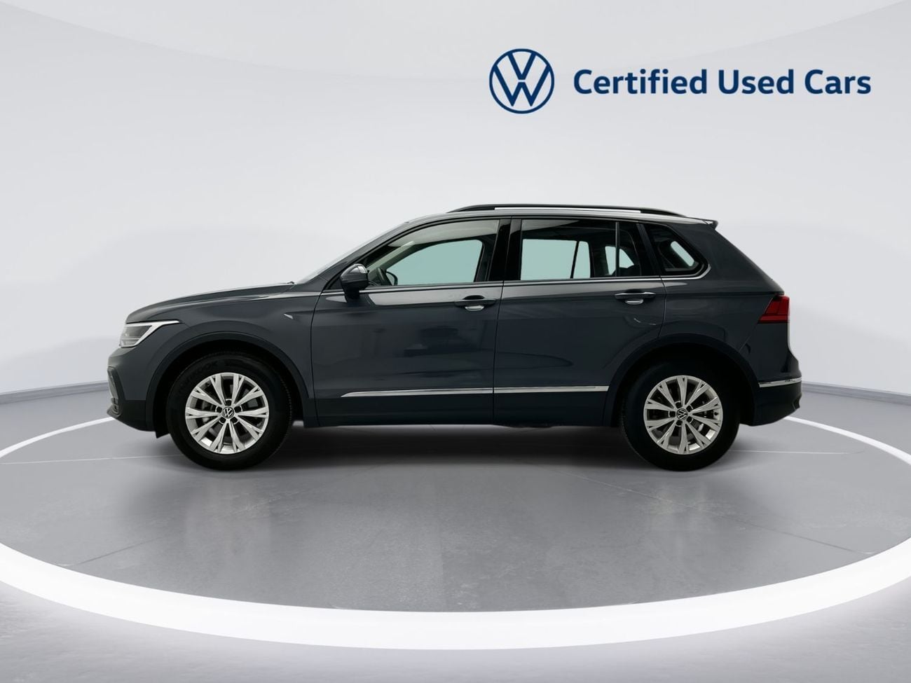 فولكس واجن تيجوان TREND 1.4L | Family SUV | Rear Camera | Parking Sensors | Smart Features