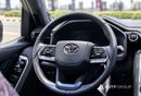 تويوتا لاند كروزر VXR محرك هجين V6 سعة 3.5 لتر موديل 2026 | دفع رباعي | نظام صوت JBL | شاشة عرض رأسية | كاميرا 360 درجة |