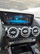 Mercedes Benz GLA250 STANDARD