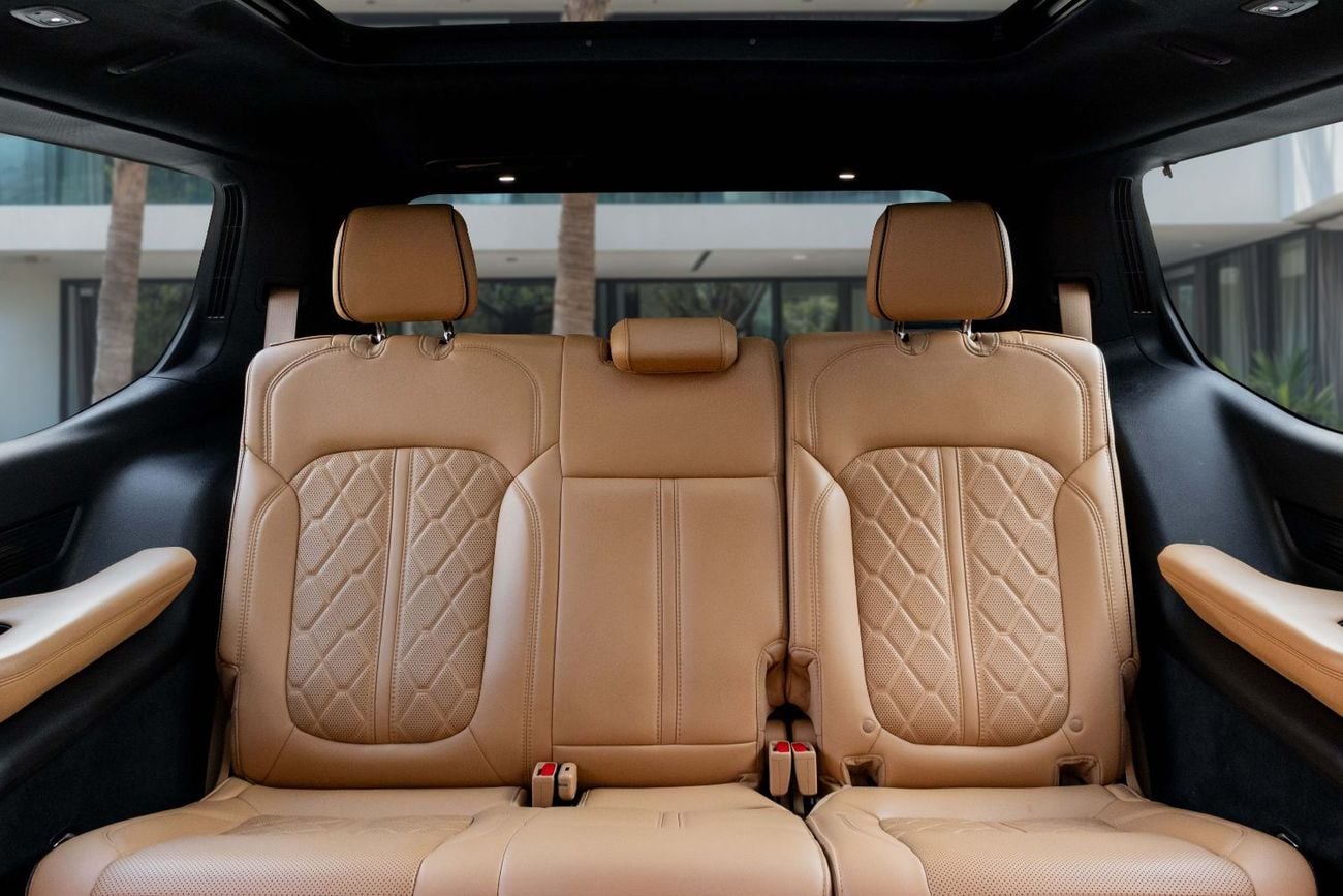 جيب جراند واجونير سيريز III | 3,819 P.M | 0% Downpayment | ONE OWNER | JEEP WARRANTY | LOW KM'S!