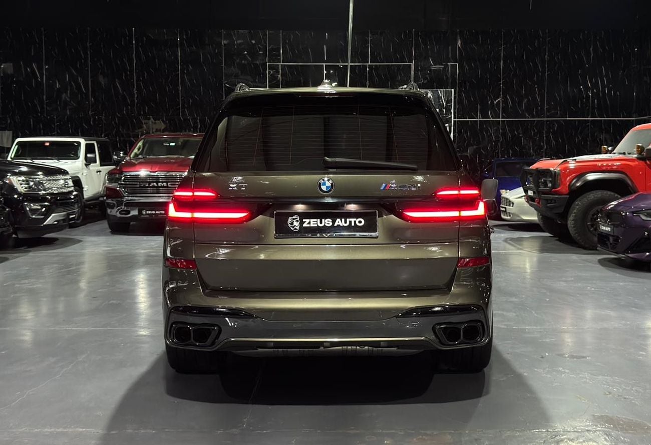 BMW X7 M60i XDRIVE