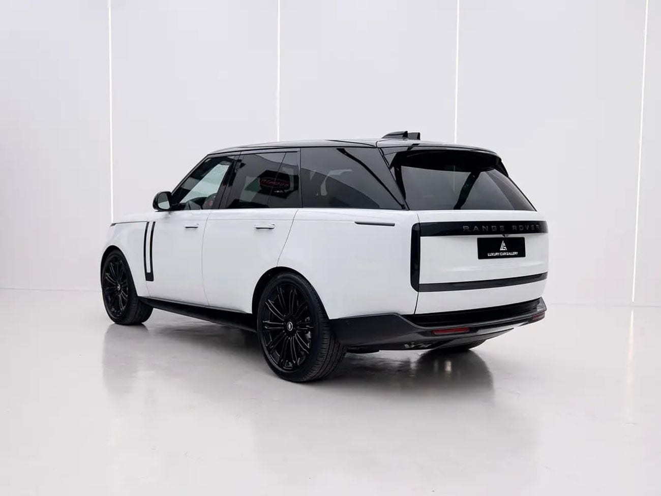 Land Rover Range Rover SE BRAND SE P530 | Canadian Specs | 347 KM